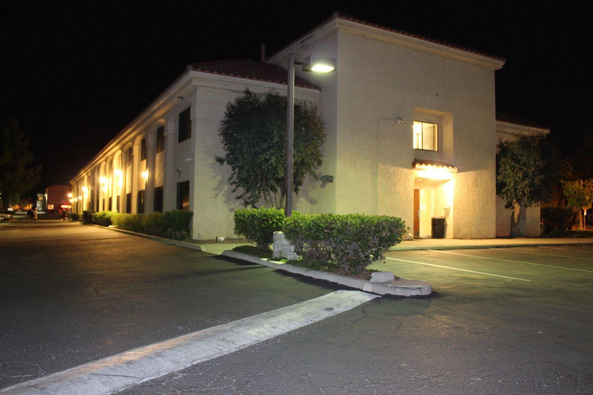 Ocean Gateway Inn Santa Paula Dış mekan fotoğraf